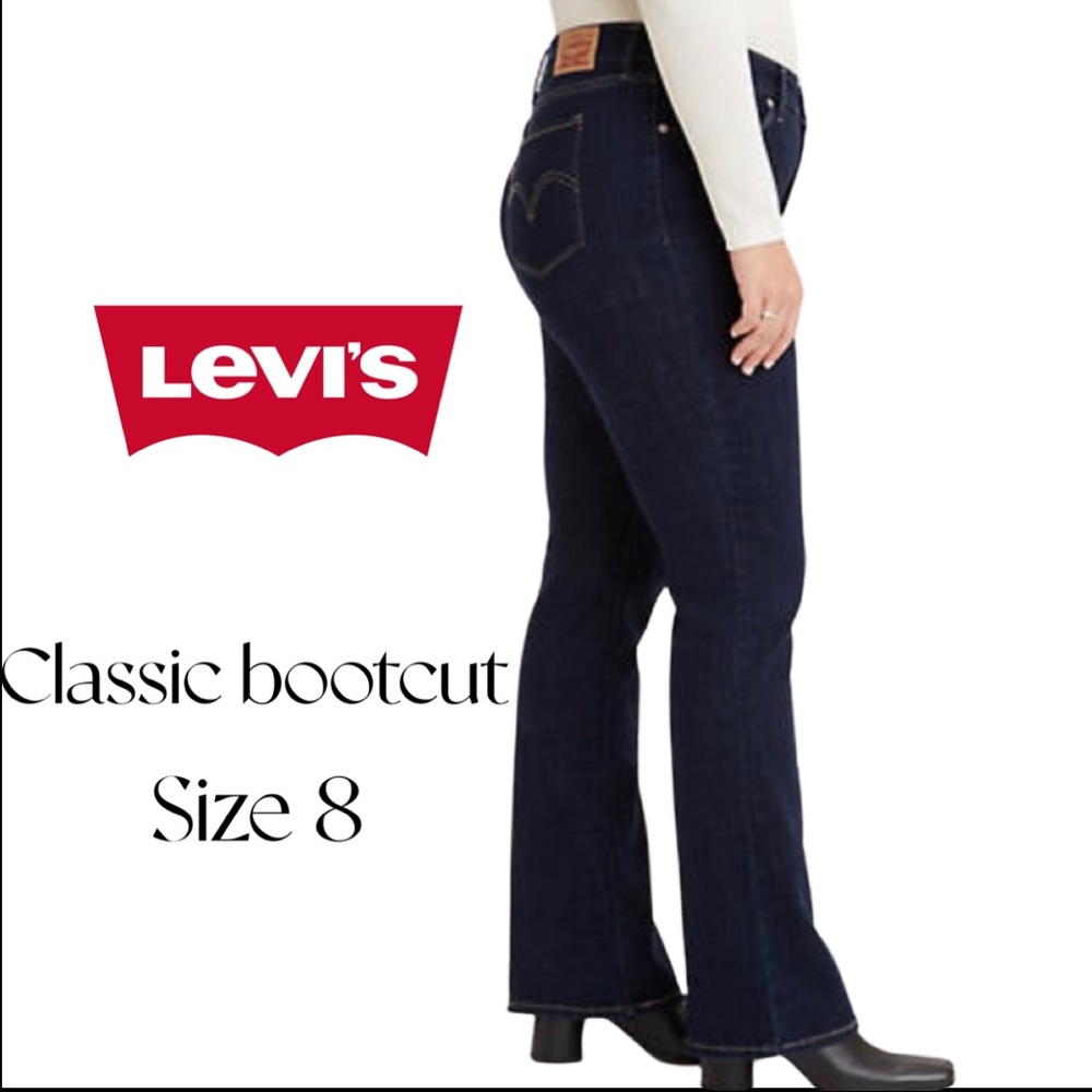 WOMEN LEVIS  CLASSIC BOOTCUT JEANS SIZE 8 marine distress MSRP $ 69